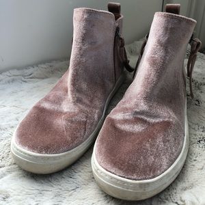 Blush dolce Vita high top sneaker